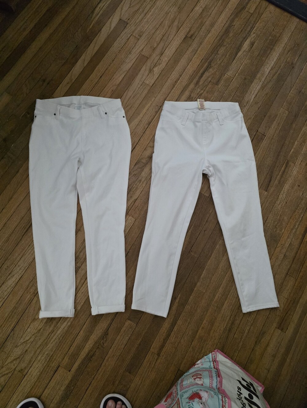 2 Pair Excellent Condition Faded Glory & Time & Tru White Skinny Jeggins